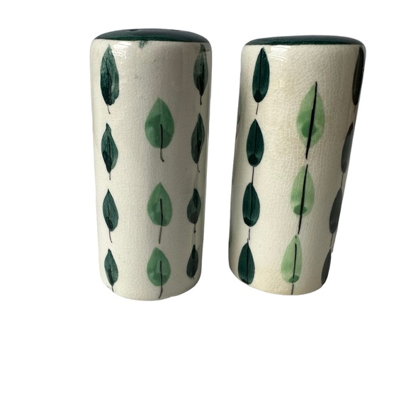 Vintage Portuguese Salt & Pepper Shakers - Picture 4 of 8